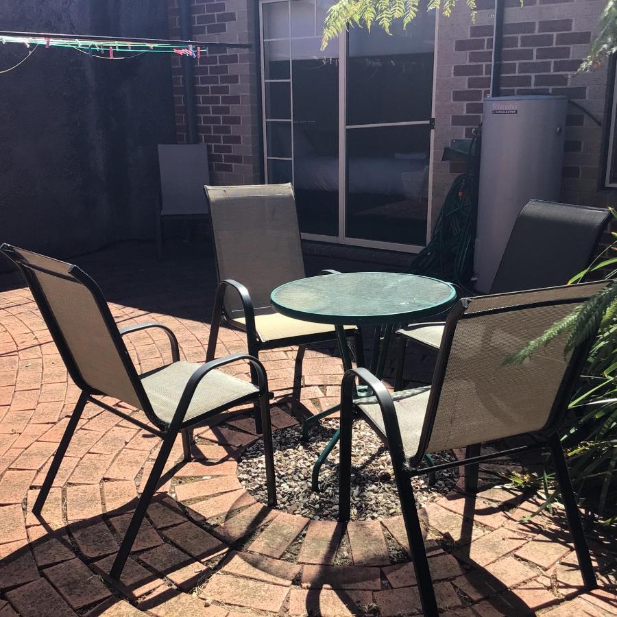 City Townhouse Walking Distance To City لونسيستون المظهر الخارجي الصورة